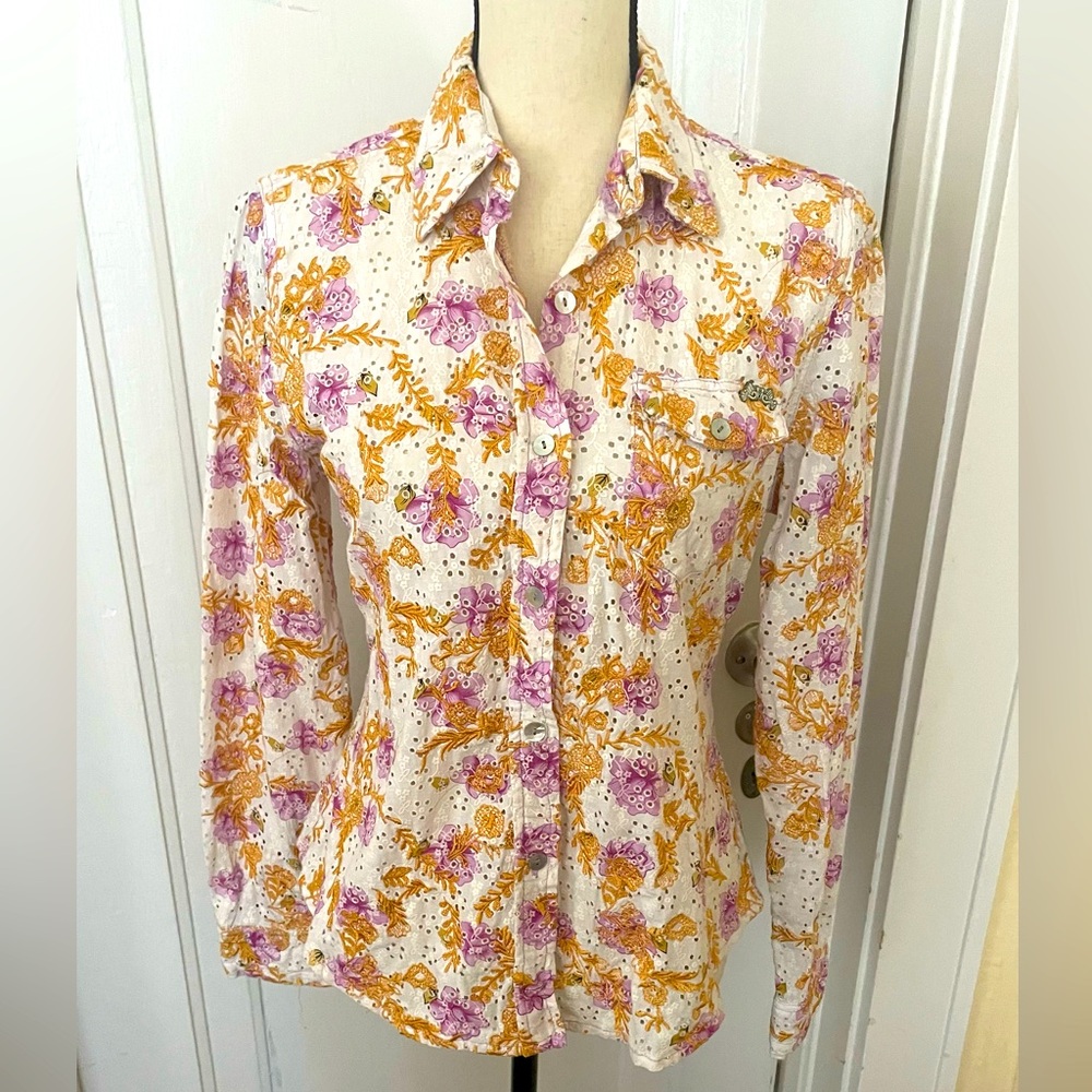Peace of Us Vintage Eyelet Embroidered Buttoned VioletWhitePeachCollared Shirt L